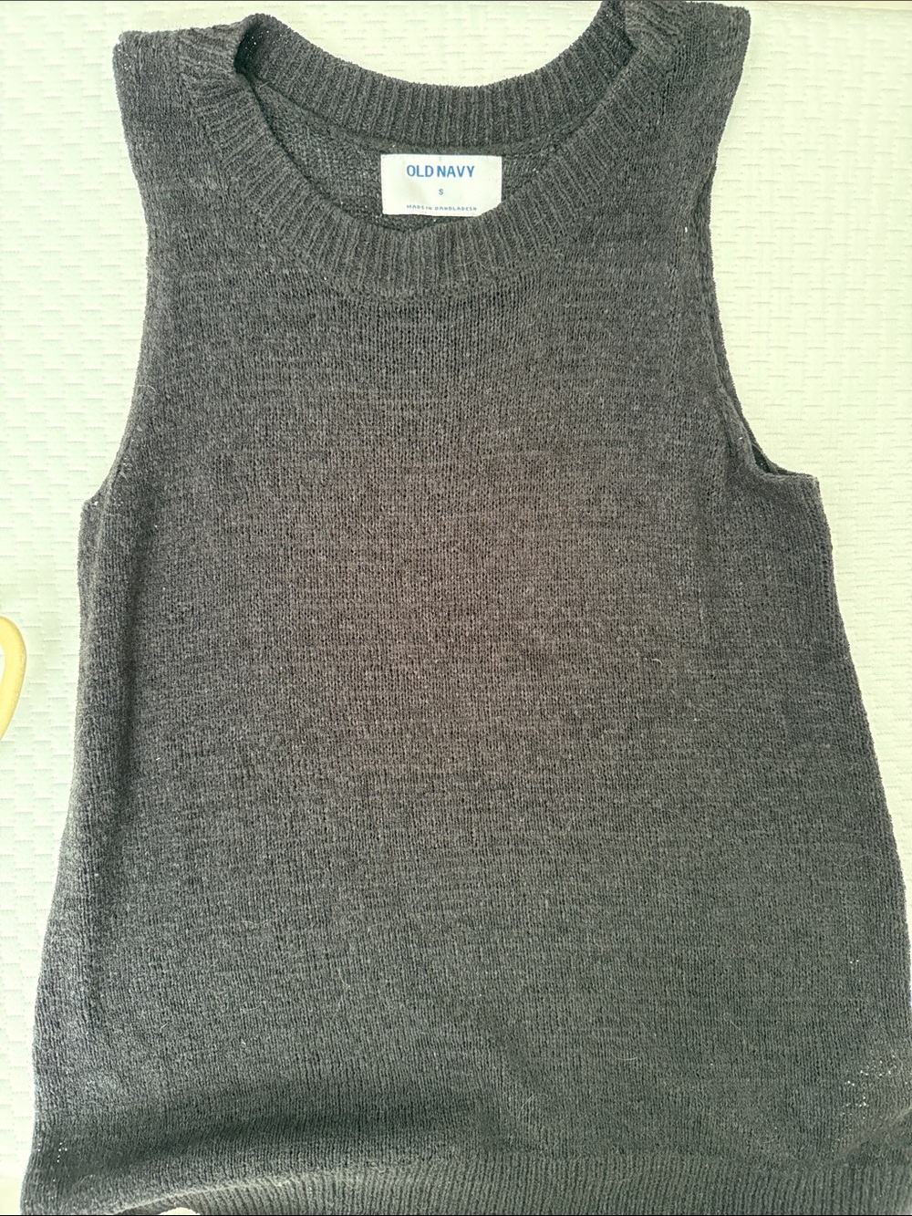 Old Navy Dark Charcoal Gray Sleeveless Crewneck Sweater Tank